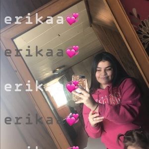 Meet your Posher, Erika